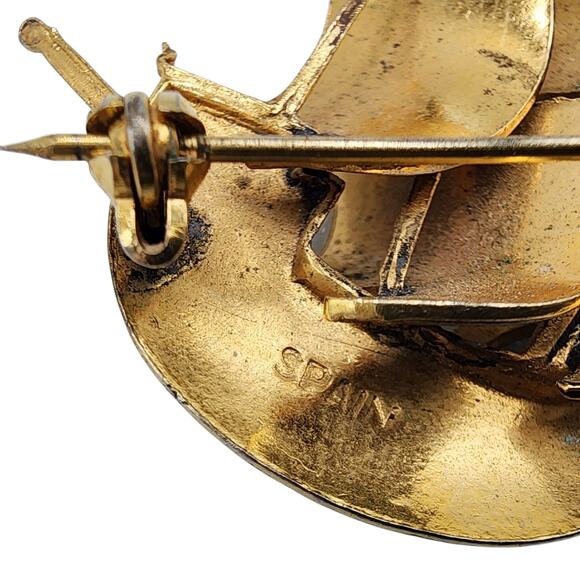 Vintage Damascene Revival 4-Mast Ship Brooch | Signed Spain Nautical Pin - Picture 2 of 8